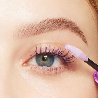 pdp application visuelle Maybelline Falsies lash mask