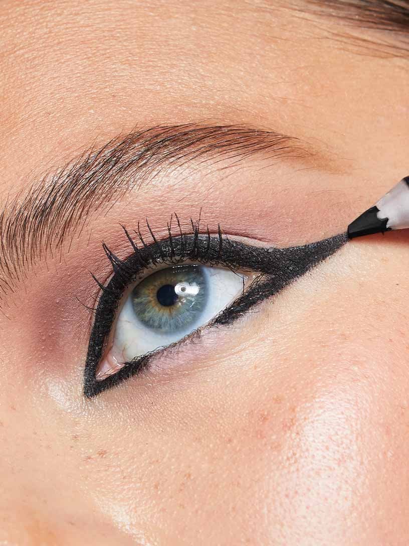 Wing liner store