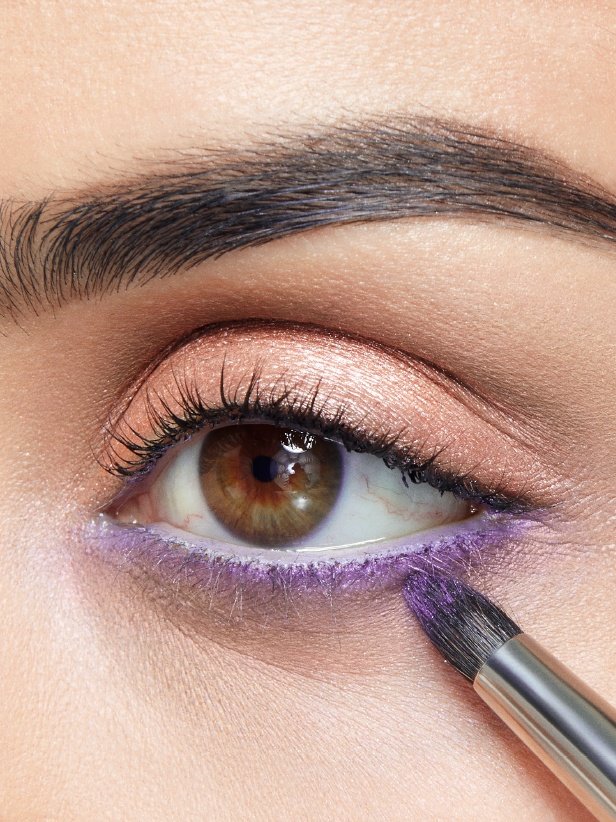 maybelline falsies push up angel mascara date night look step 2 3x4